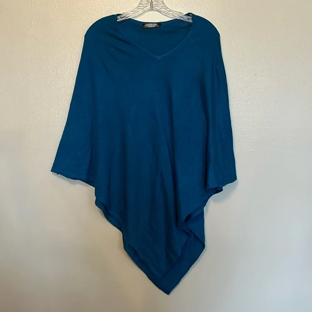 N/A women’s shawl